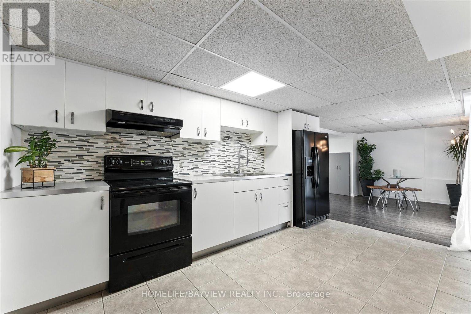 106 Crawford Rose Drive, Aurora, Ontario  L4G 4R9 - Photo 42 - N12406603
