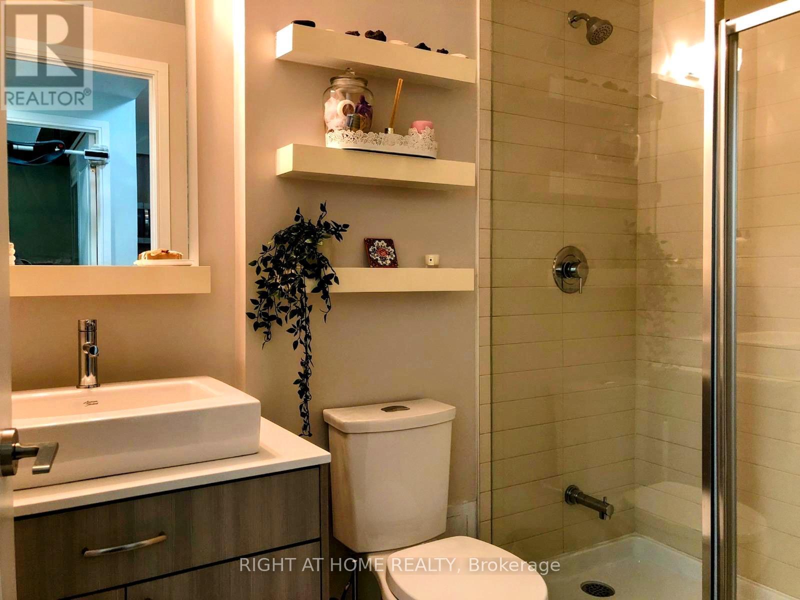 Sw 215 - 9191 Yonge Street, Richmond Hill, Ontario  L4C 1E2 - Photo 15 - N12406620