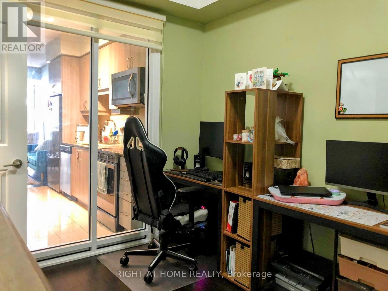 Sw 215 - 9191 Yonge Street, Richmond Hill, Ontario  L4C 1E2 - Photo 19 - N12406620