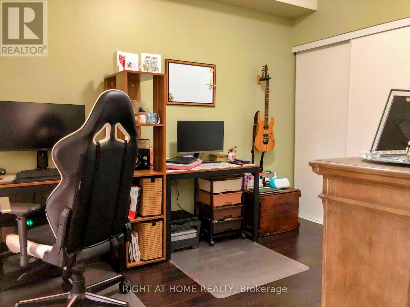 Sw 215 - 9191 Yonge Street, Richmond Hill, Ontario  L4C 1E2 - Photo 20 - N12406620