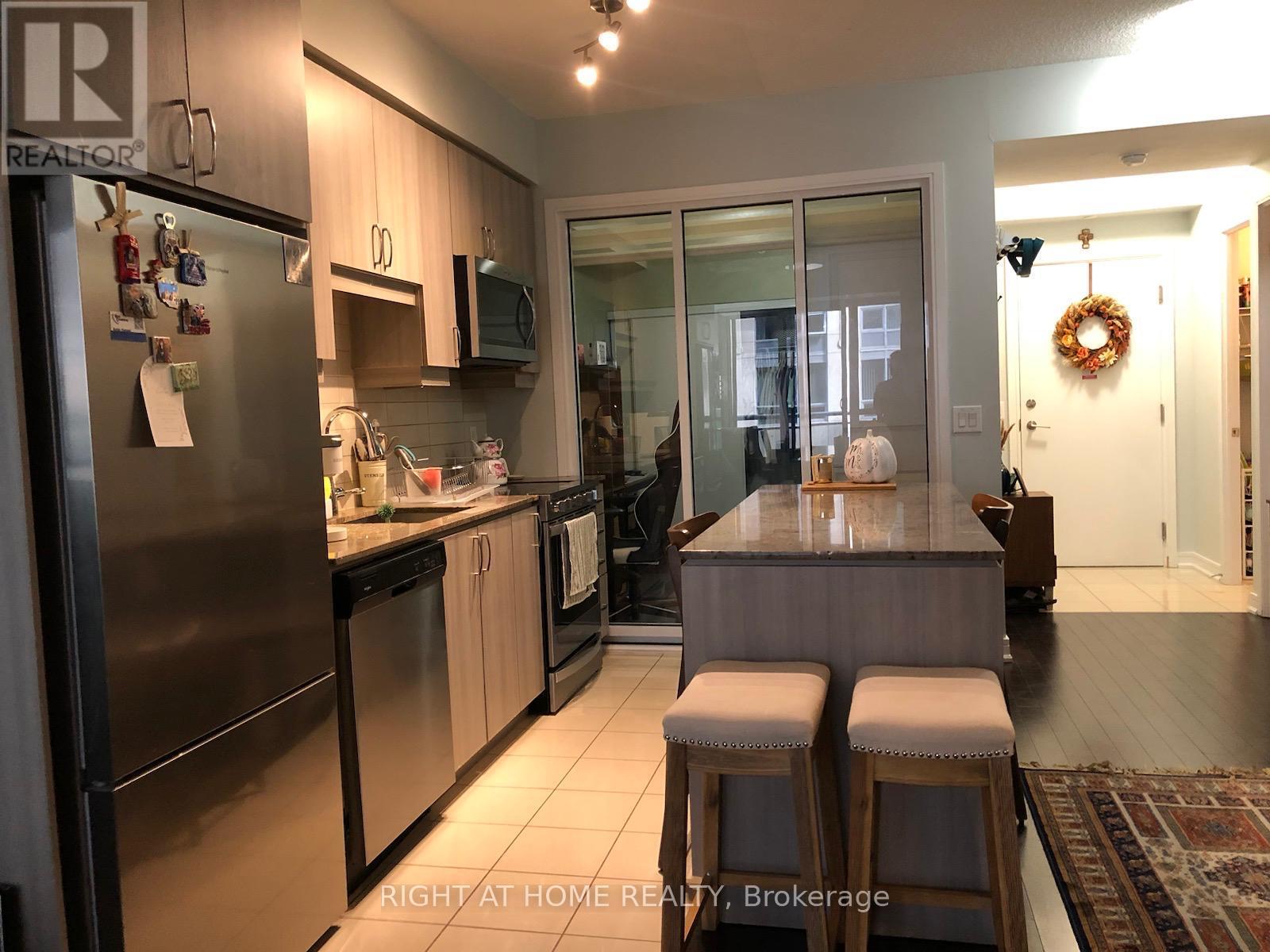 Sw 215 - 9191 Yonge Street, Richmond Hill, Ontario  L4C 1E2 - Photo 22 - N12406620