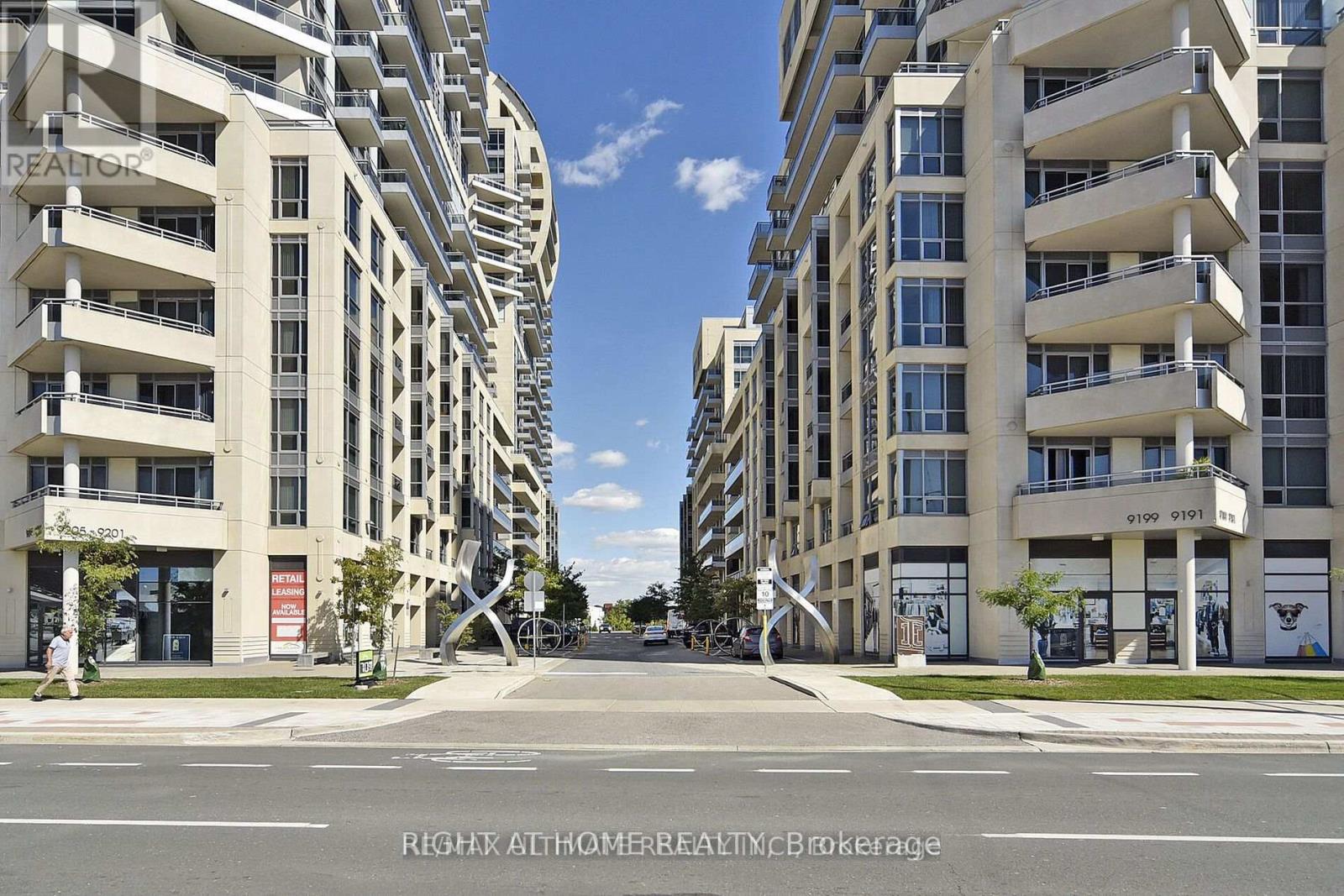 Sw 215 - 9191 Yonge Street, Richmond Hill, Ontario  L4C 1E2 - Photo 3 - N12406620