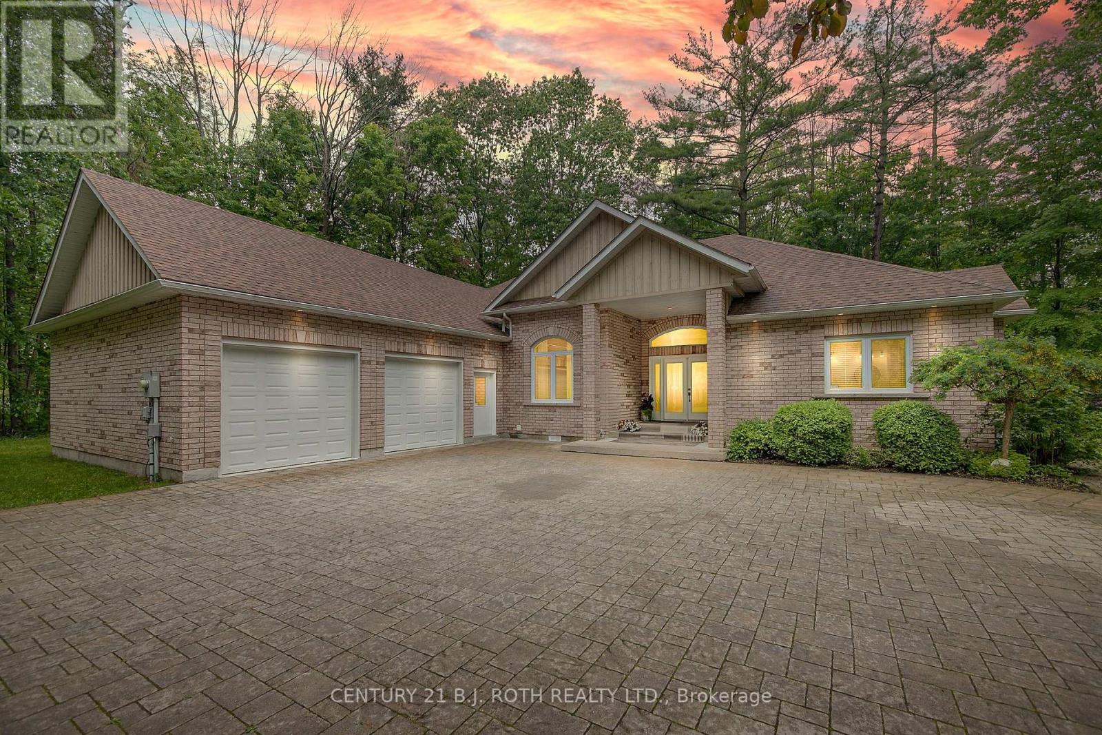 3925 ALGOMA AVENUE, Innisfil, Ontario