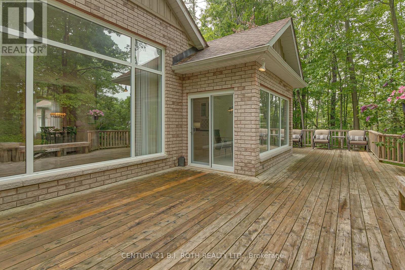 3925 Algoma Avenue, Innisfil, Ontario  L9S 2M4 - Photo 15 - N12406633