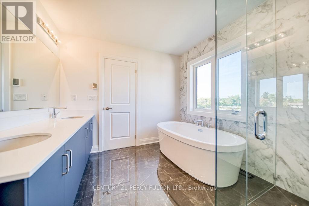 1350 Davis Loop, Innisfil (Lefroy), Ontario  L0L 1W0 - Photo 17 - N12406652
