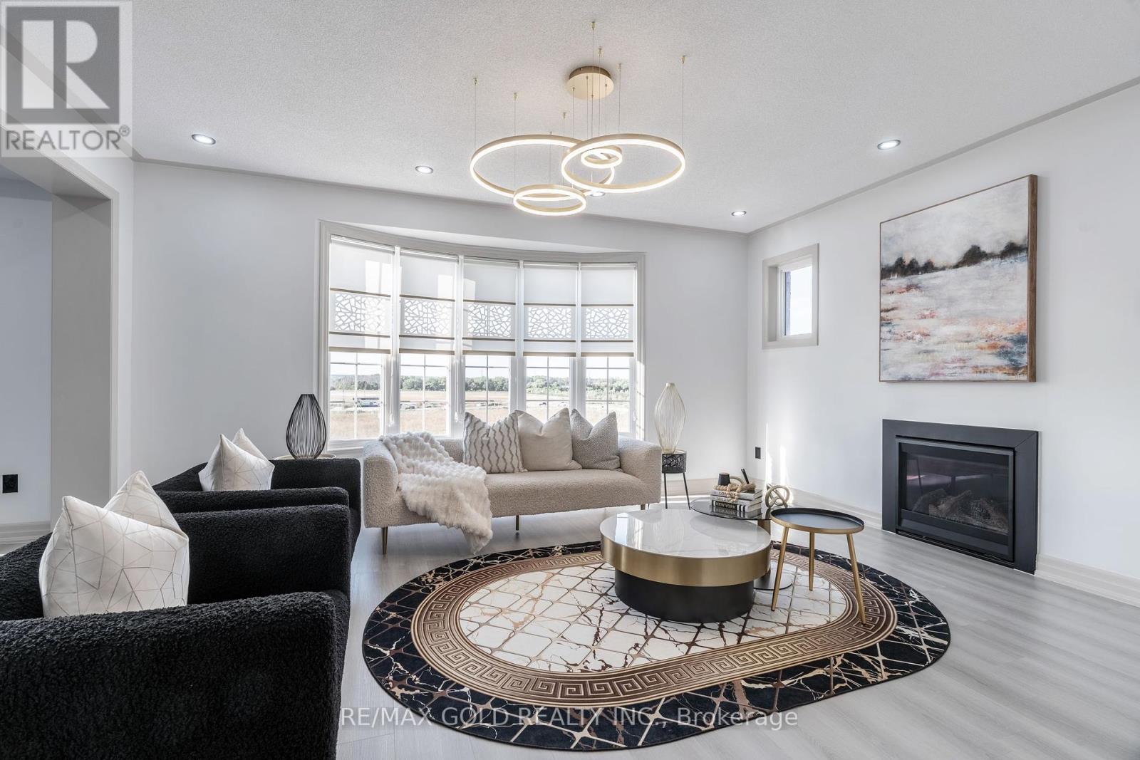 16 Frank Kelly Drive, East Gwillimbury (Holland Landing), Ontario  L9N 0V2 - Photo 10 - N12406680