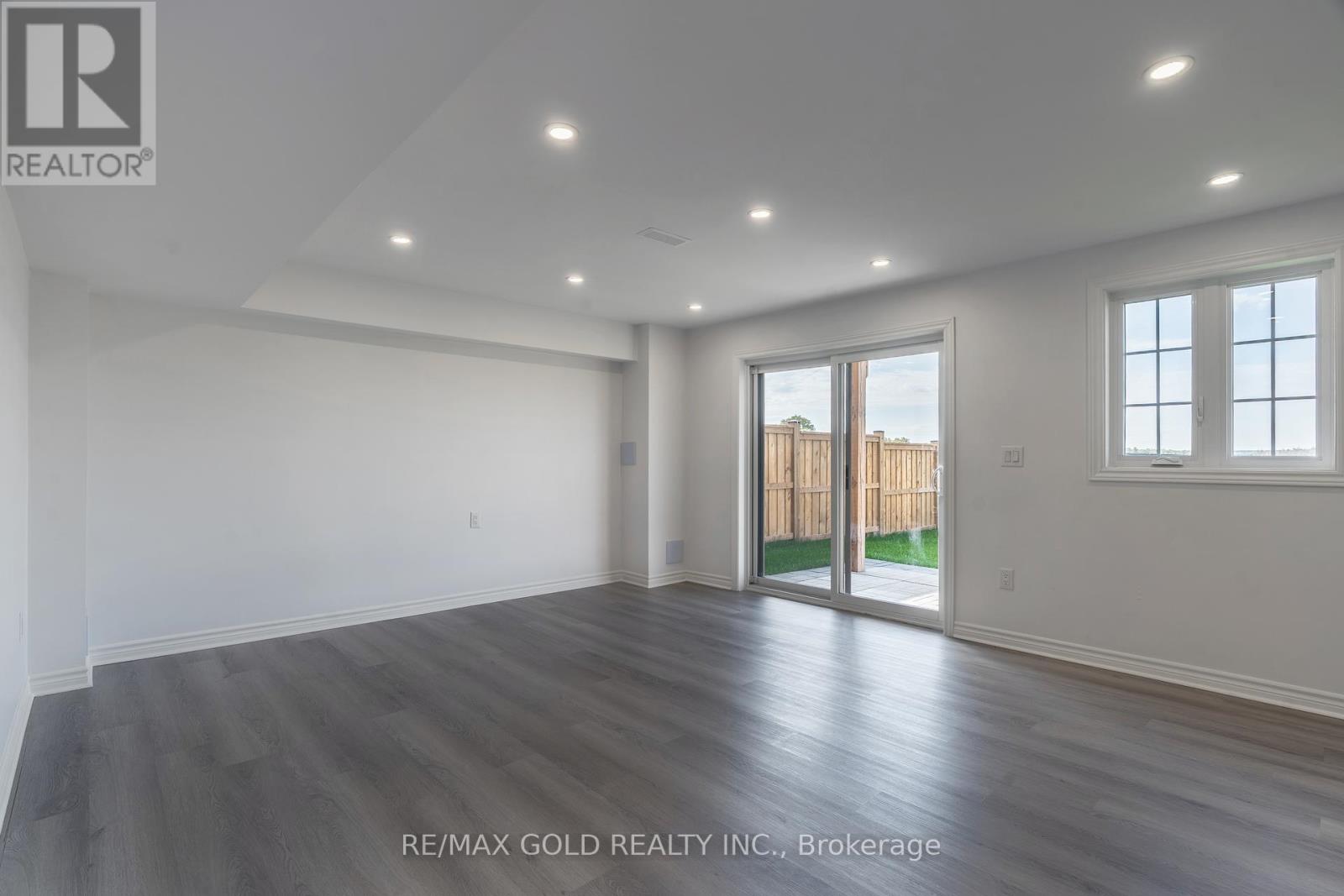 16 Frank Kelly Drive, East Gwillimbury (Holland Landing), Ontario  L9N 0V2 - Photo 34 - N12406680