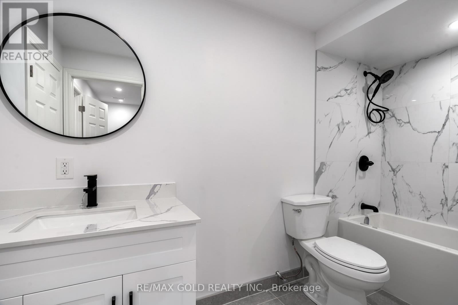 16 Frank Kelly Drive, East Gwillimbury (Holland Landing), Ontario  L9N 0V2 - Photo 41 - N12406680