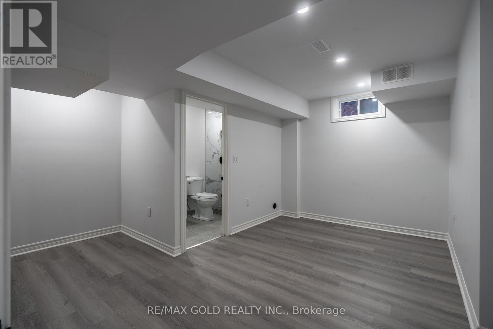 16 Frank Kelly Drive, East Gwillimbury (Holland Landing), Ontario  L9N 0V2 - Photo 42 - N12406680