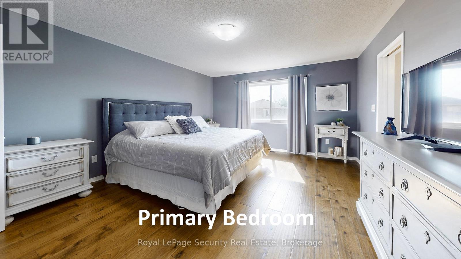 23 Mooney Street, Bradford West Gwillimbury (Bradford), Ontario  L3Z 0K7 - Photo 24 - N12406686