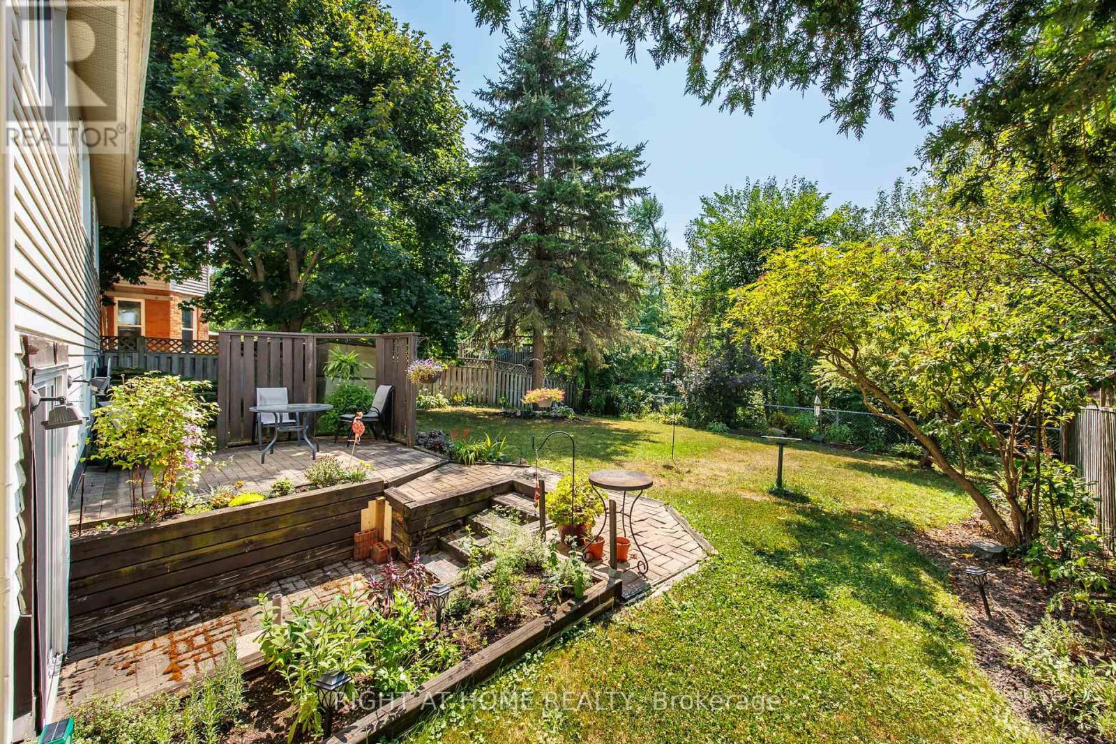 29 Herrell Avenue, Barrie, Ontario  L4N 6T5 - Photo 34 - S12406619