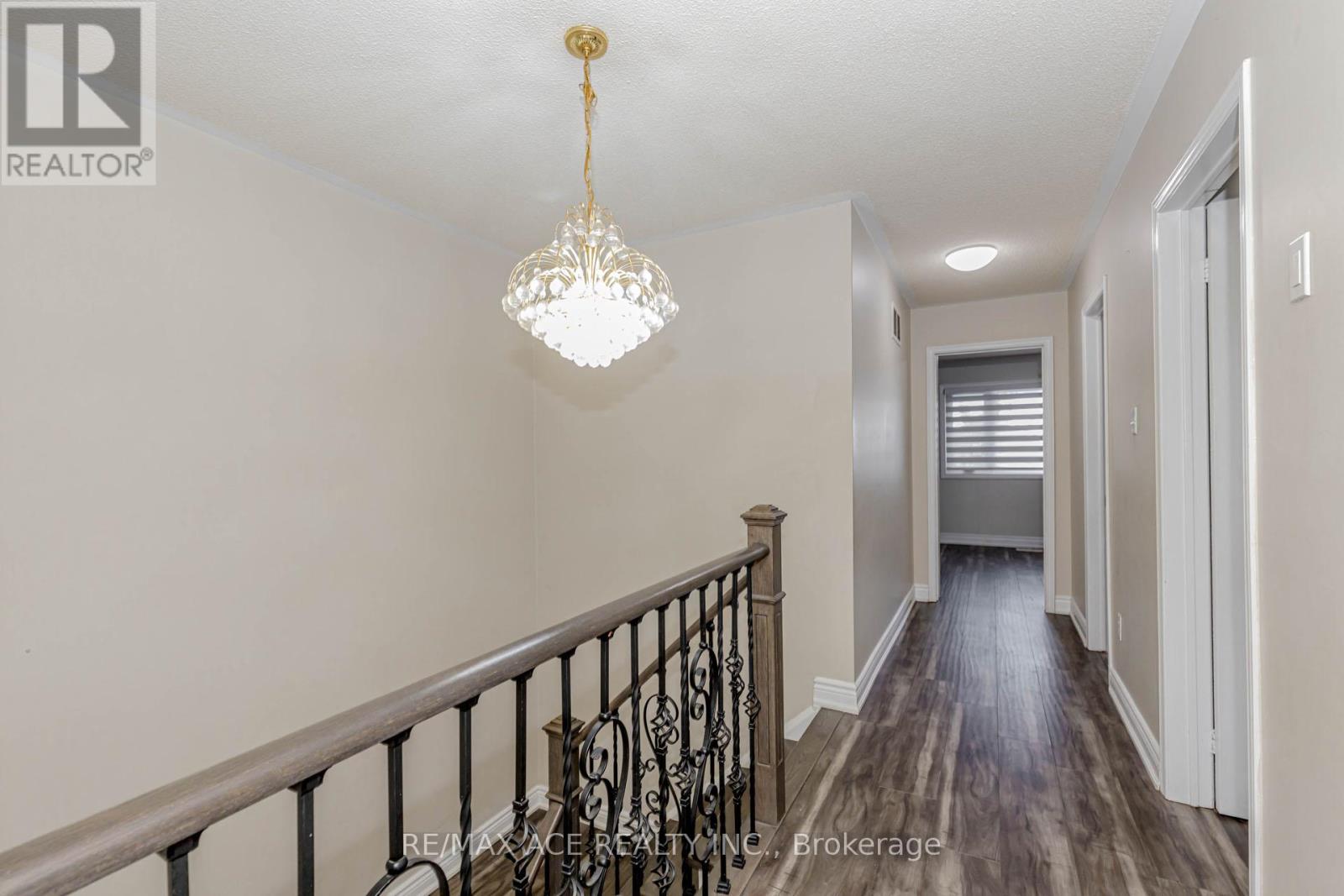 97 Bighorn Crescent, Brampton, Ontario  L6R 1G2 - Photo 27 - W12358102