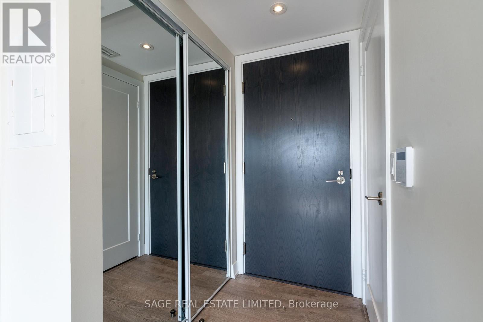 1423 - 9 Mabelle Avenue, Toronto (Islington-City Centre West), Ontario  M9A 0E1 - Photo 14 - W12406563