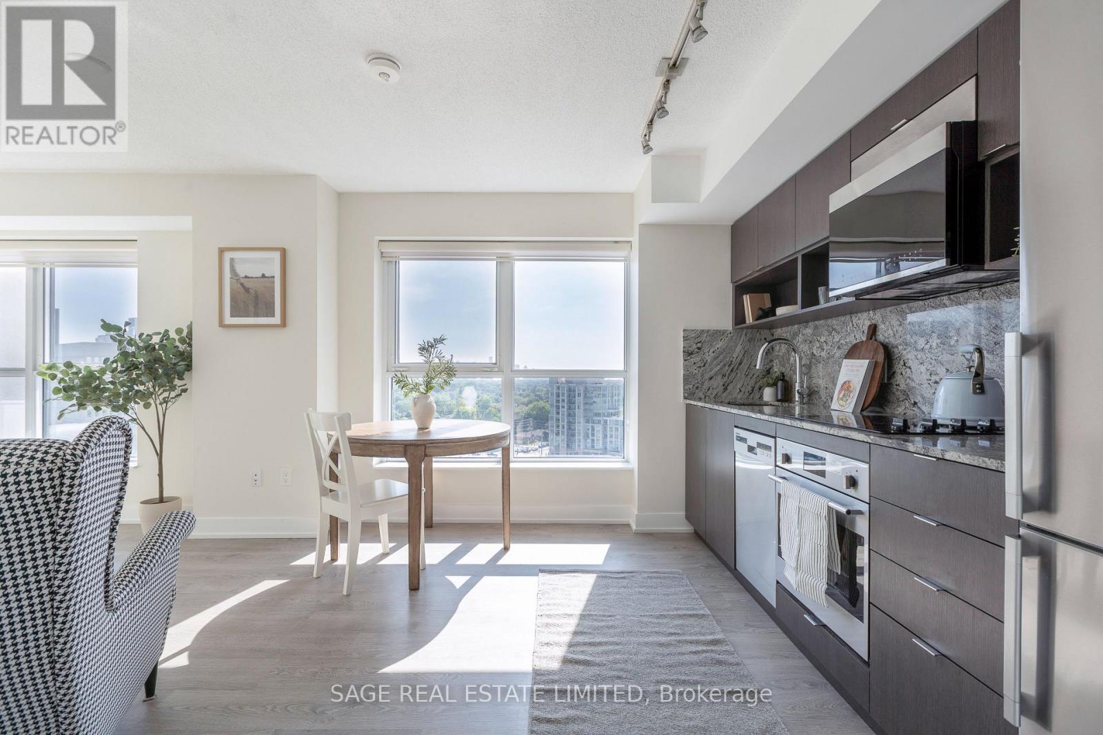 1423 - 9 Mabelle Avenue, Toronto (Islington-City Centre West), Ontario  M9A 0E1 - Photo 3 - W12406563