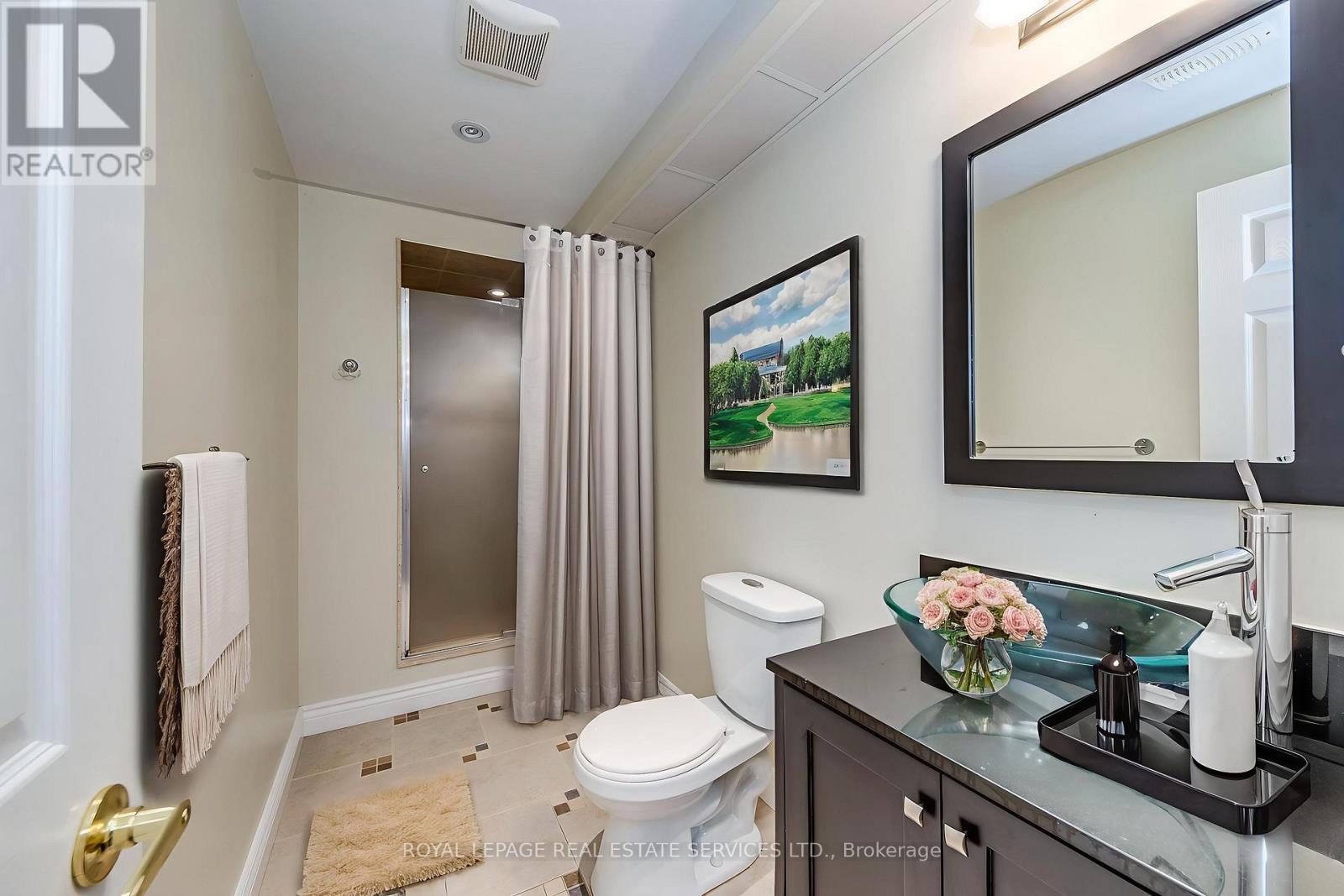 1366 Fieldcrest Lane, Oakville, Ontario  L6M 2W8 - Photo 36 - W12406570