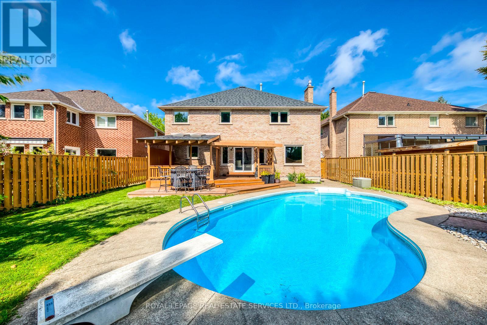 1366 Fieldcrest Lane, Oakville, Ontario  L6M 2W8 - Photo 42 - W12406570