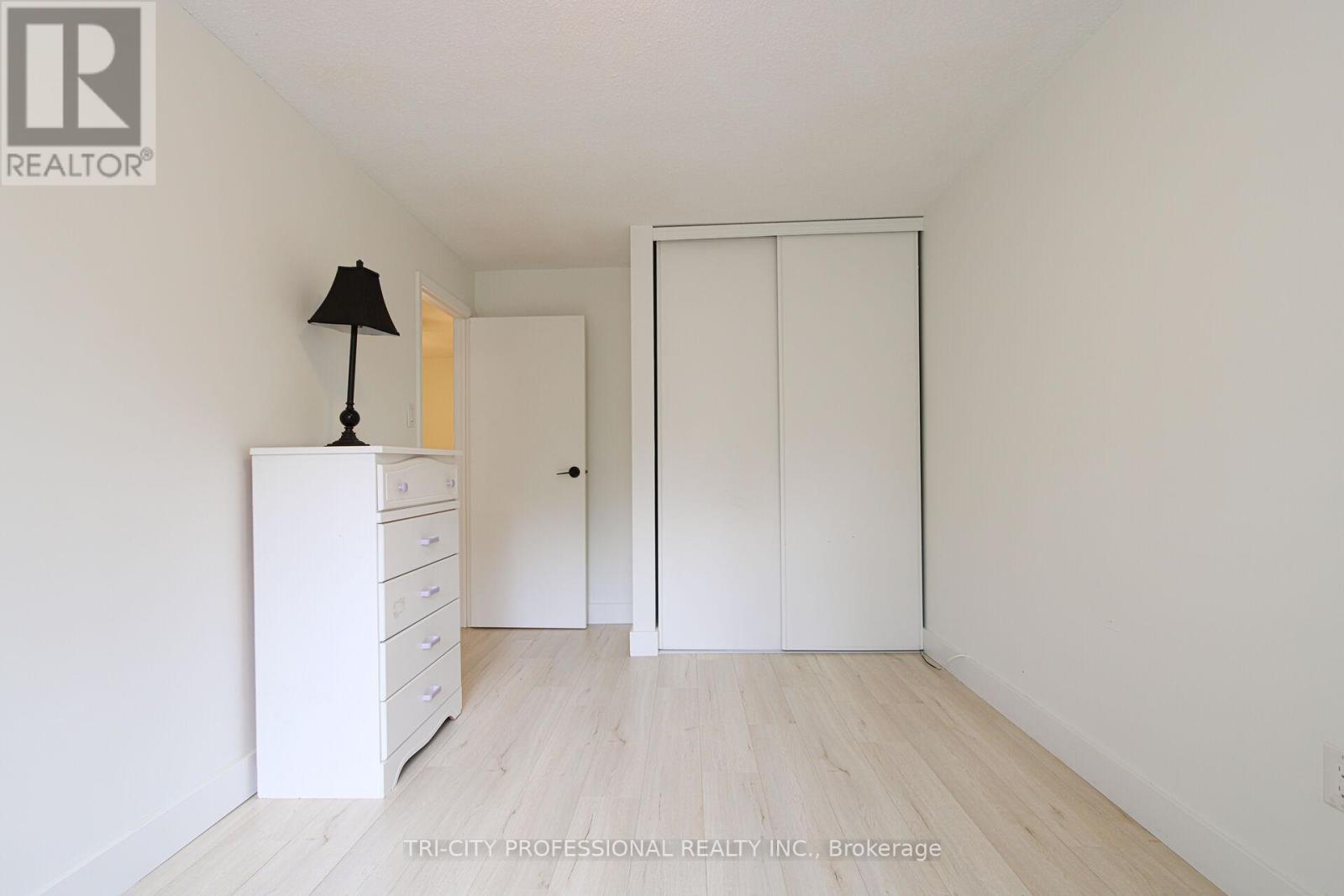 16 Mangrove Road, Brampton (Central Park), Ontario  L6S 3Y1 - Photo 31 - W12406601