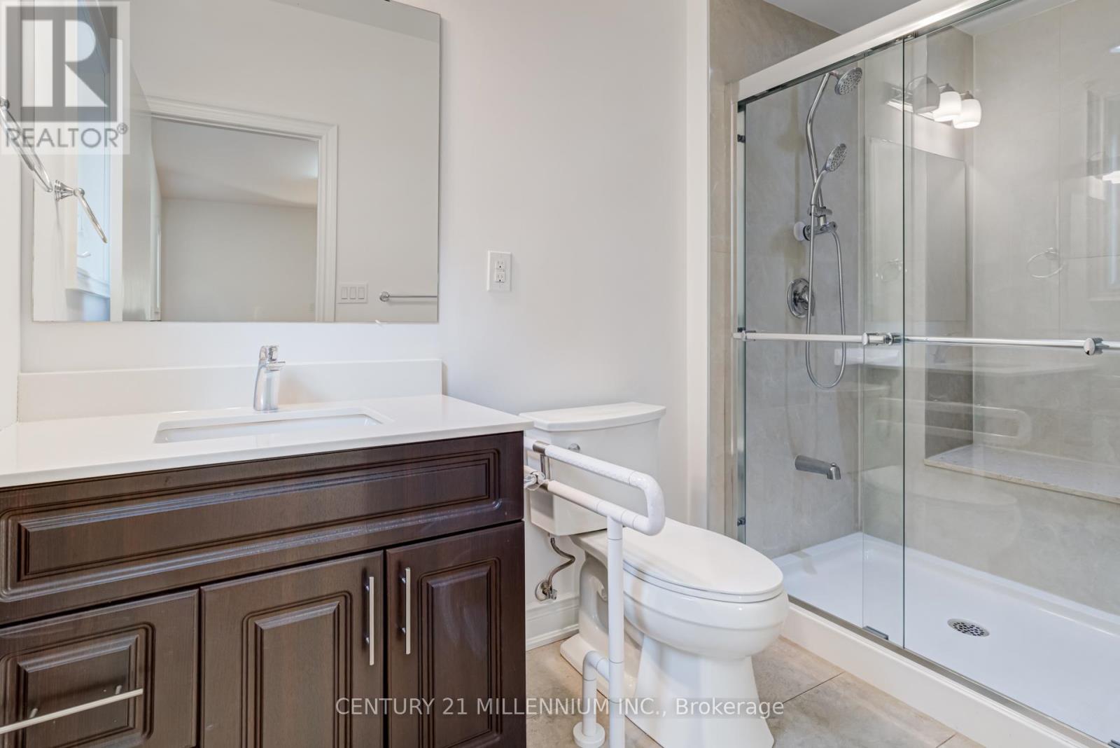 5230 Creditview Road, Mississauga, Ontario  L6W 2B3 - Photo 15 - W12406639