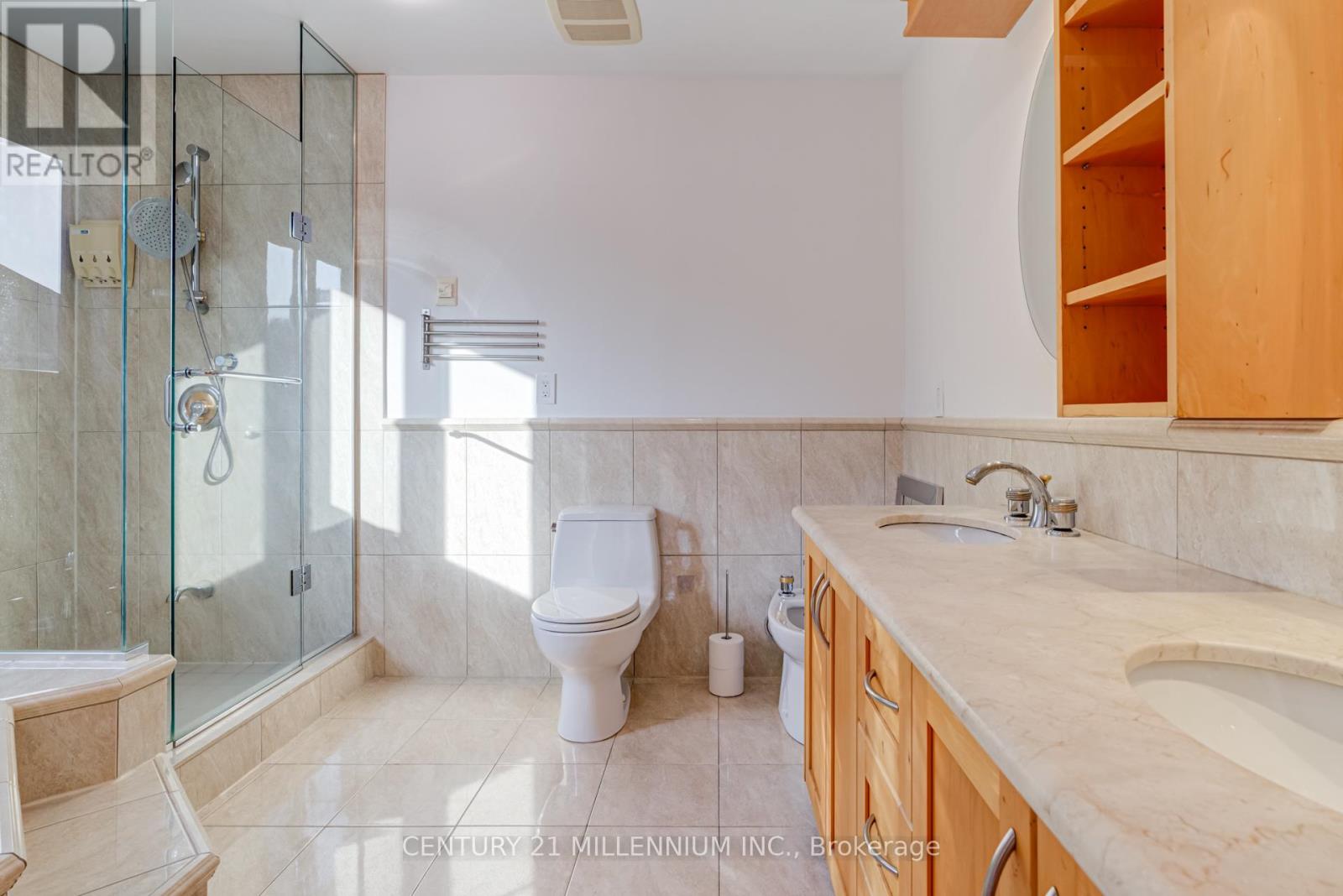5230 Creditview Road, Mississauga, Ontario  L6W 2B3 - Photo 23 - W12406639