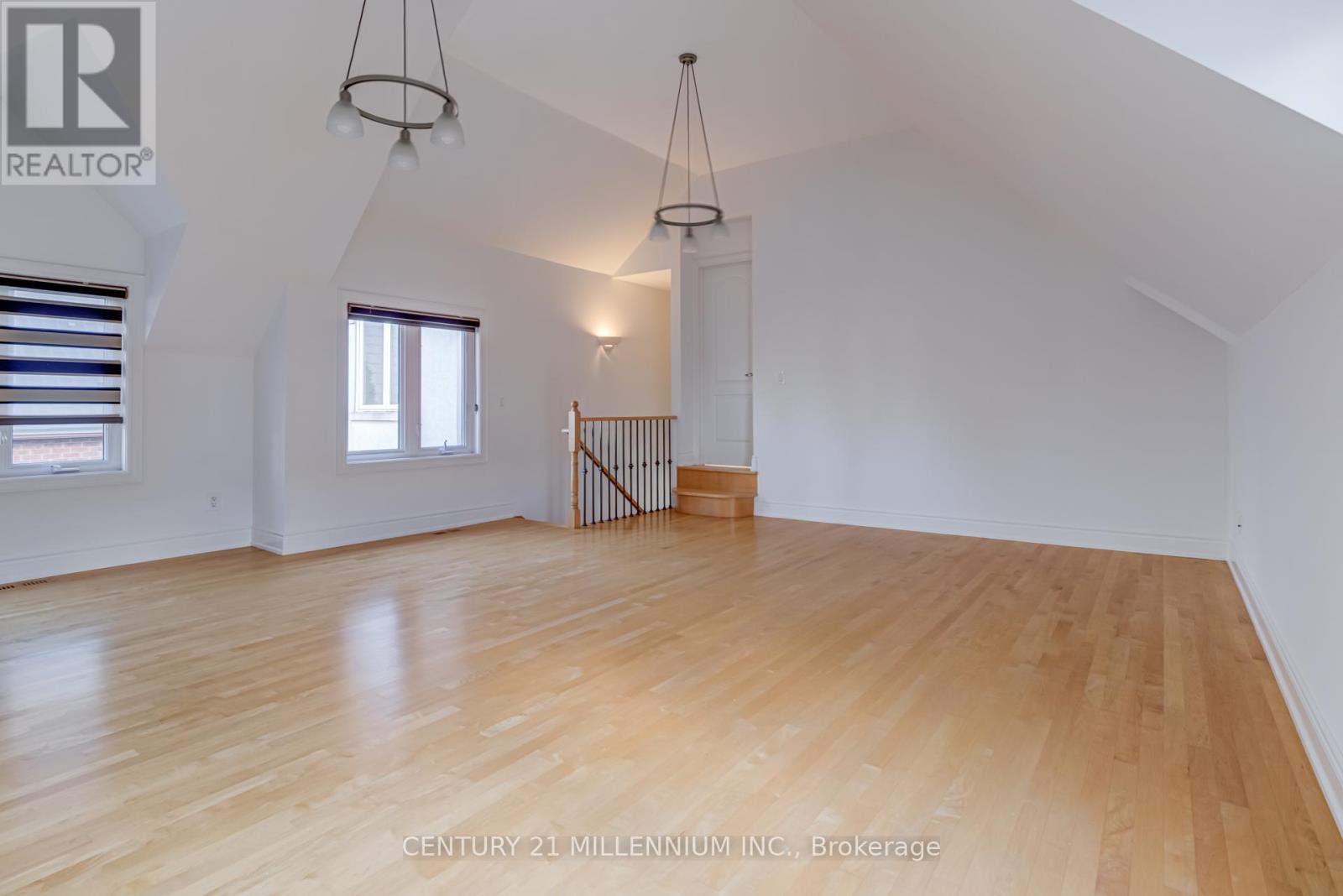 5230 Creditview Road, Mississauga, Ontario  L6W 2B3 - Photo 32 - W12406639