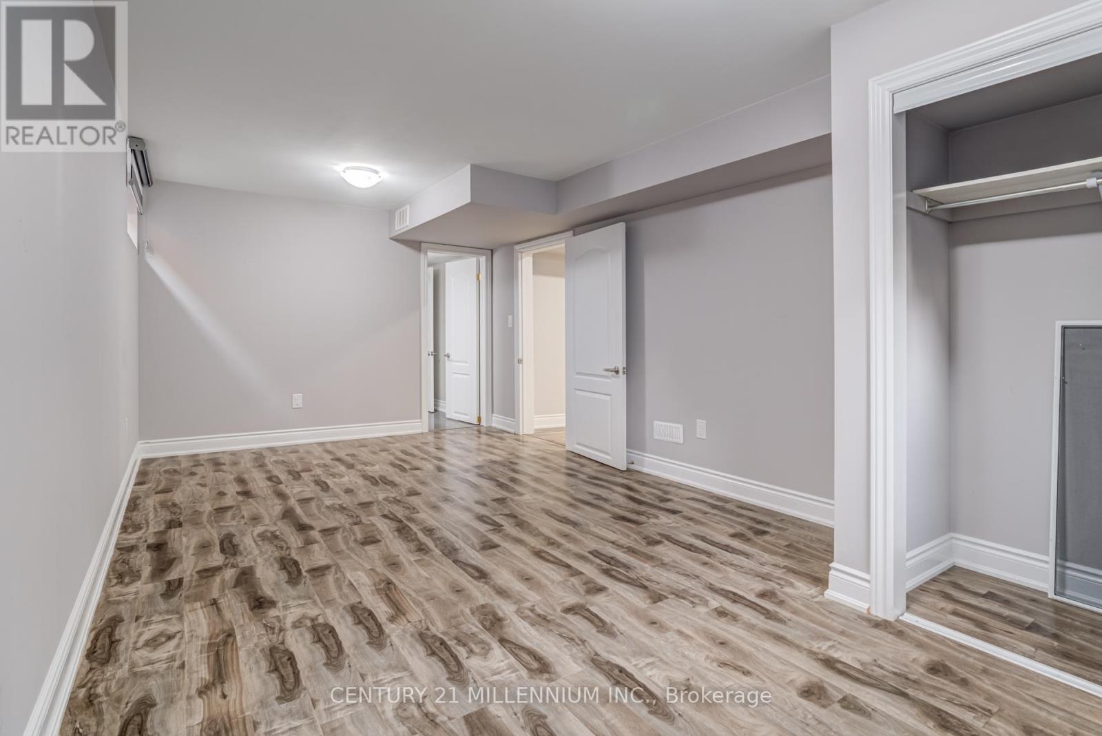 5230 Creditview Road, Mississauga, Ontario  L6W 2B3 - Photo 40 - W12406639