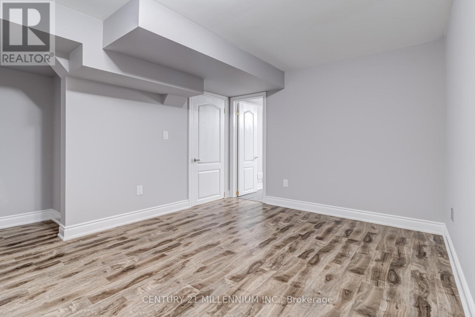 5230 Creditview Road, Mississauga, Ontario  L6W 2B3 - Photo 43 - W12406639