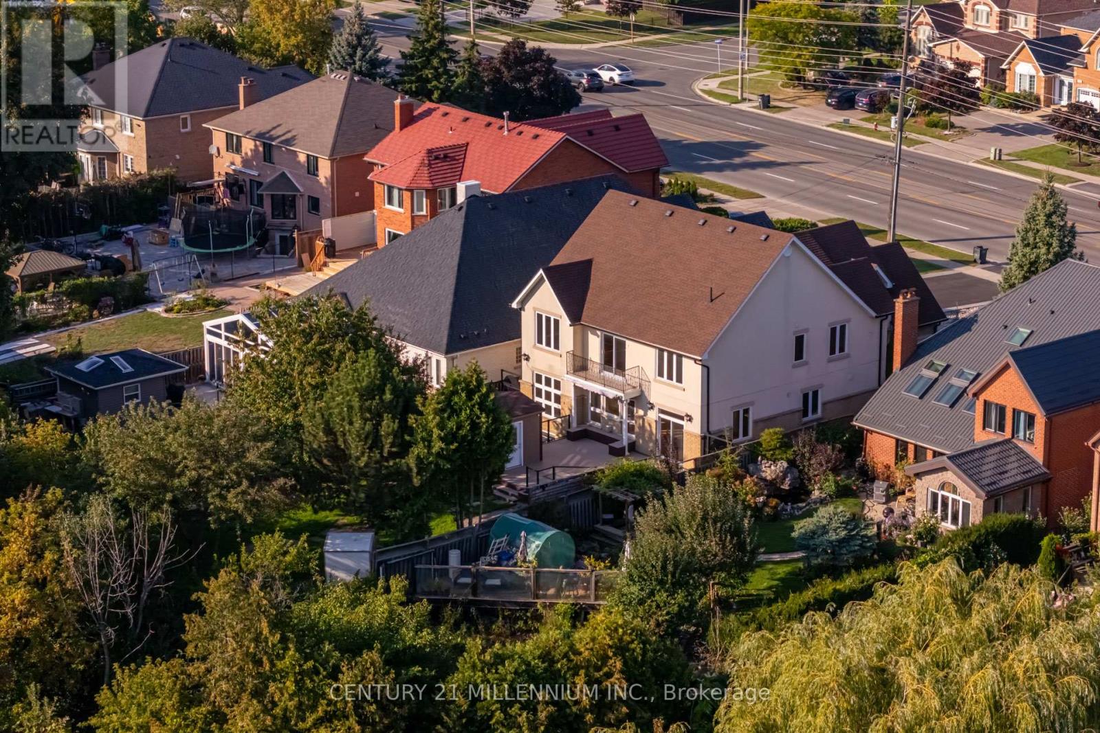 5230 Creditview Road, Mississauga, Ontario  L6W 2B3 - Photo 50 - W12406639