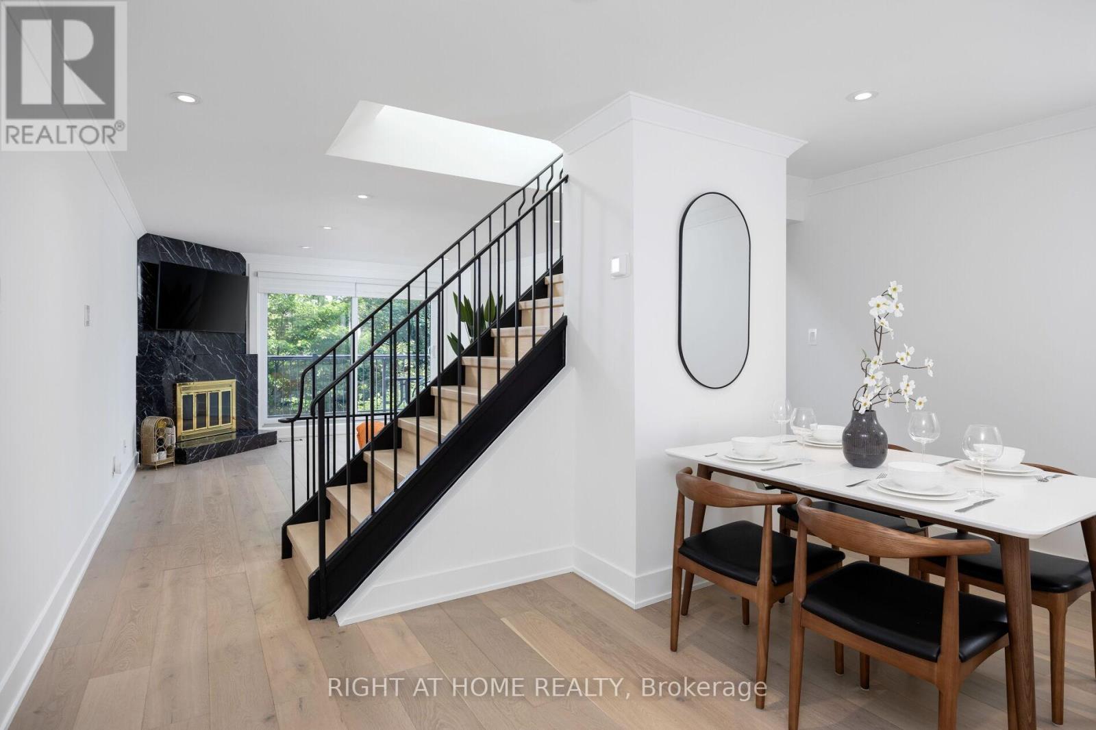11 - 20 BUDGELL TERRACE, Toronto, Ontario