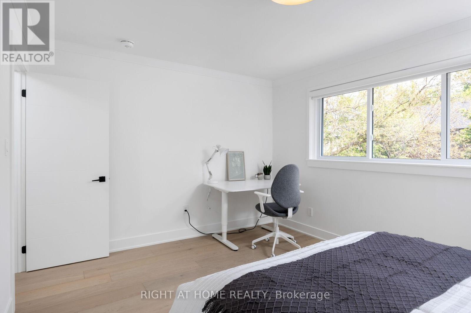 11 - 20 Budgell Terrace, Toronto, Ontario  M6S 1B4 - Photo 14 - W12406656
