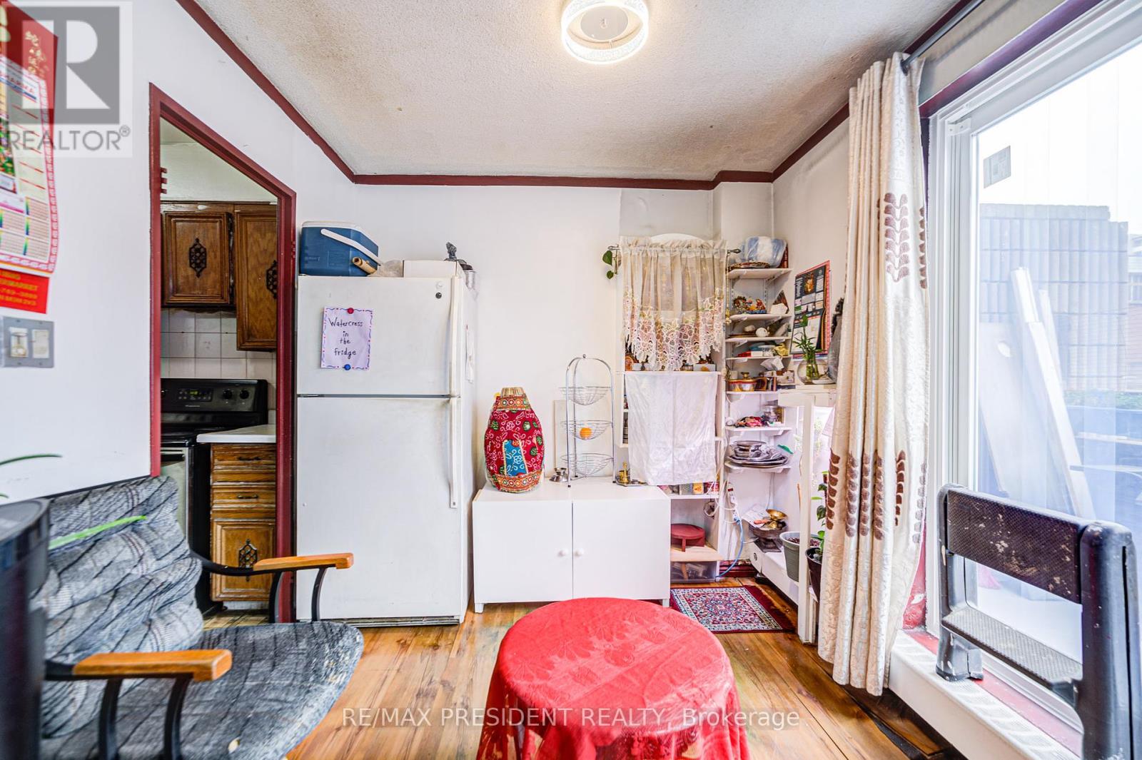 250 - 10 Eddystone Avenue, Toronto, Ontario  M3N 2T2 - Photo 18 - W12406671