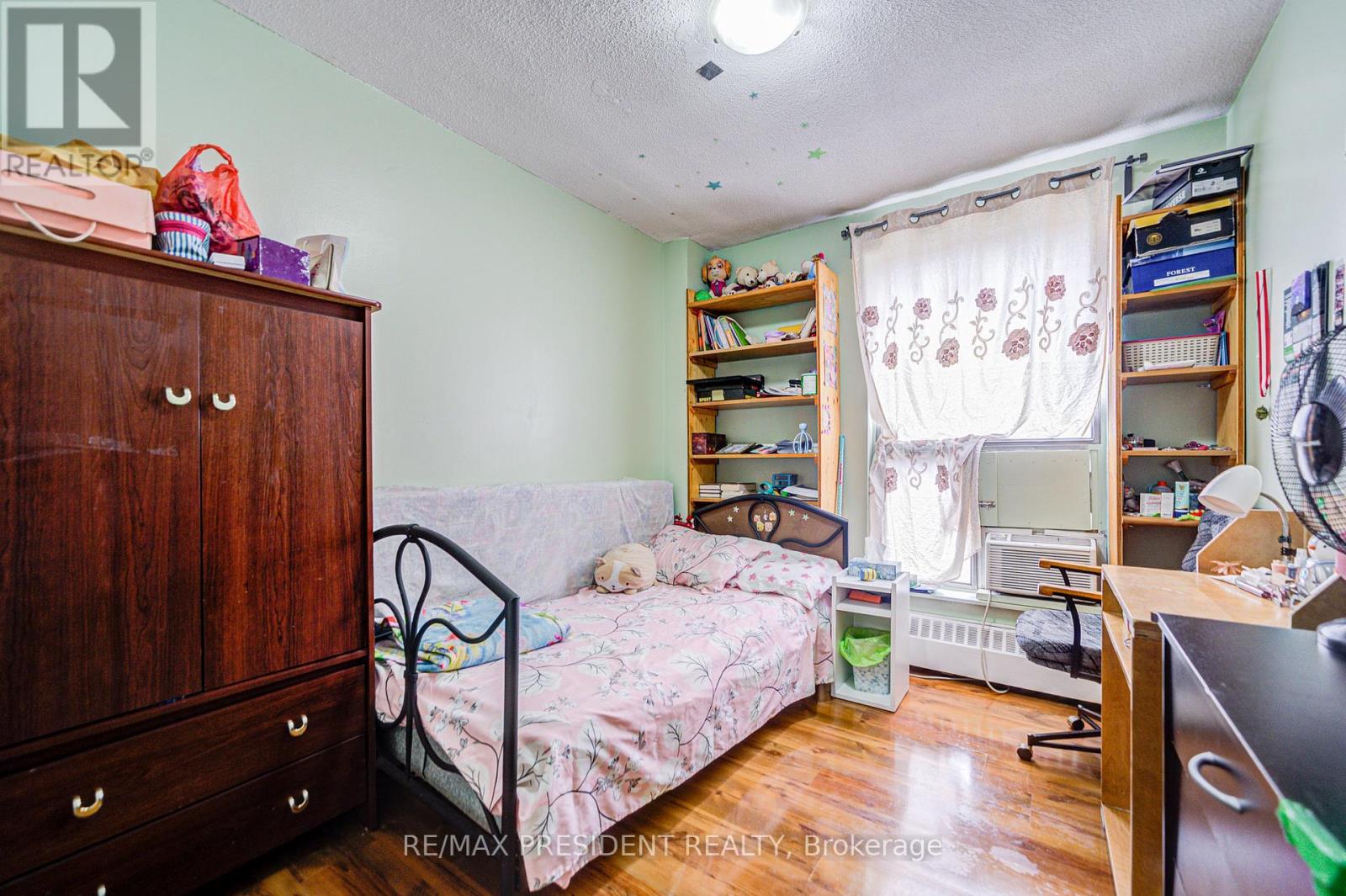 250 - 10 Eddystone Avenue, Toronto, Ontario  M3N 2T2 - Photo 28 - W12406671