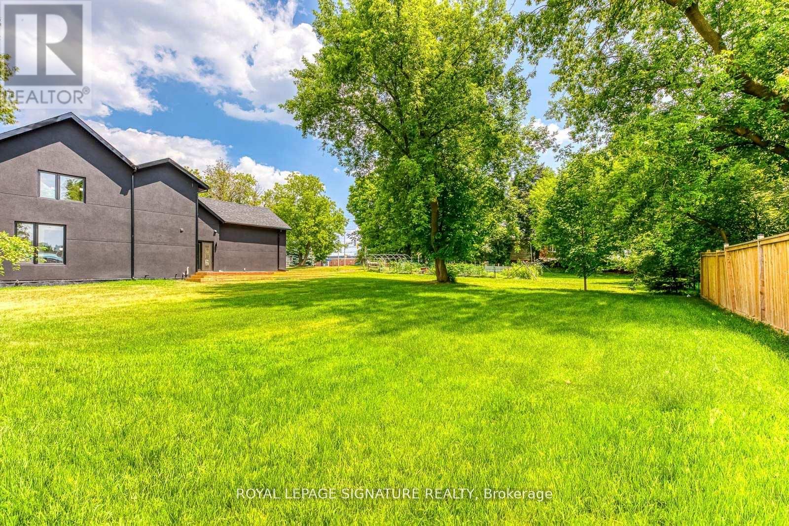 11024 Trafalgar Road, Halton Hills, Ontario  L7G 4S5 - Photo 34 - W12406677