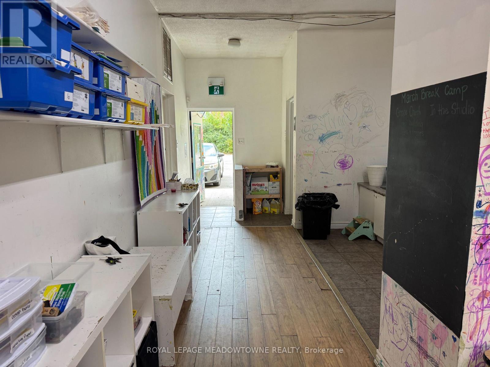 359 Main Street E, Milton, Ontario  L9T 1P7 - Photo 7 - W12406713