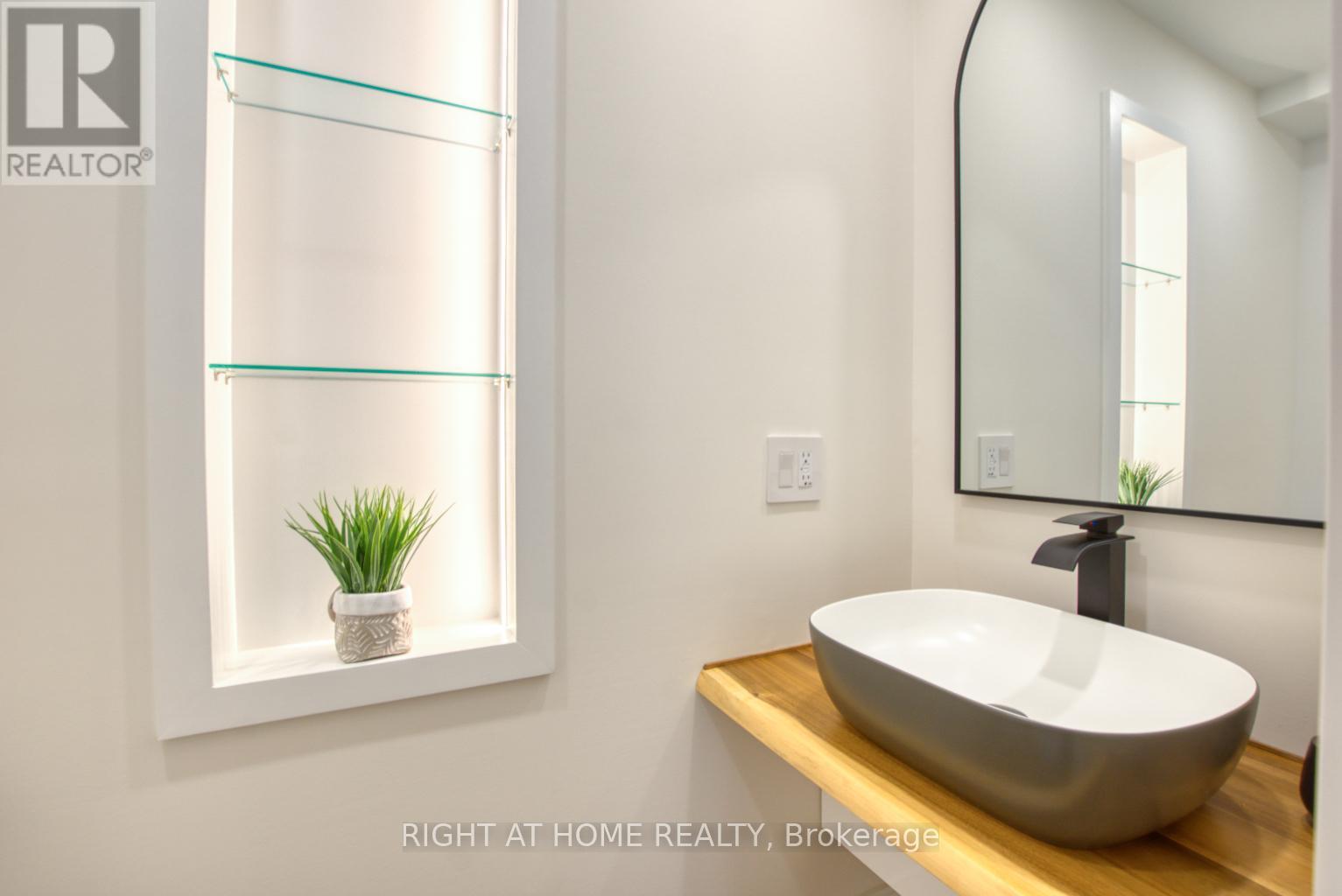 4283 Wilcox Road, Mississauga, Ontario  L4Z 1C3 - Photo 26 - W12406763