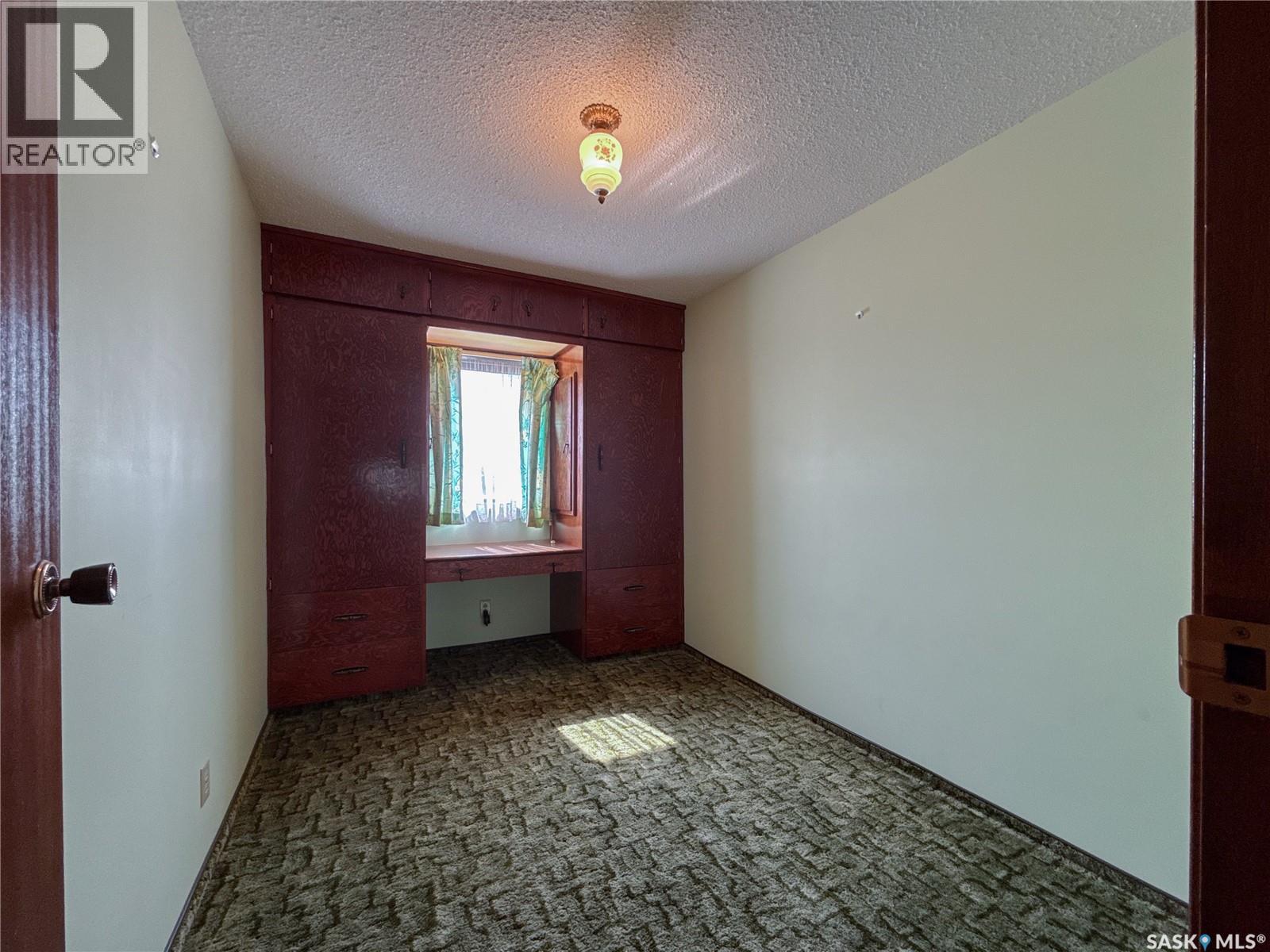 107 Centre Street, Kincaid, Saskatchewan  S0H 2J0 - Photo 29 - SK018423