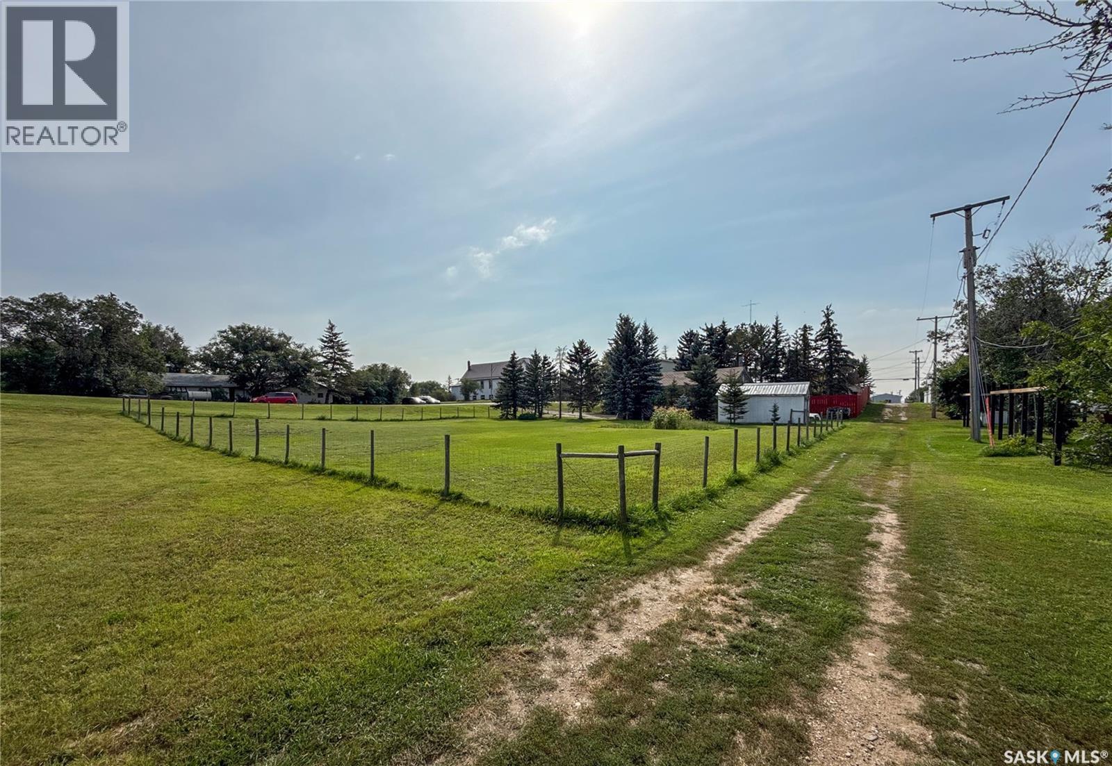 107 Centre Street, Kincaid, Saskatchewan  S0H 2J0 - Photo 47 - SK018423