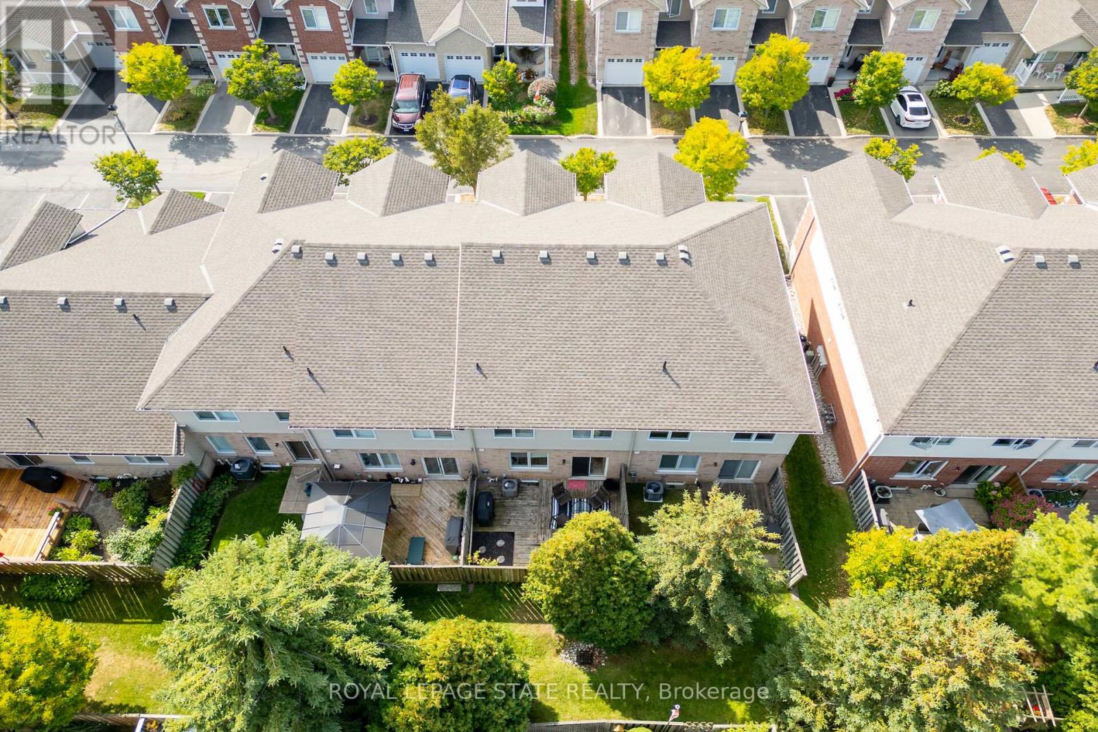 36 - 81 Valridge Drive, Hamilton, Ontario  L9G 5B6 - Photo 47 - X12406631