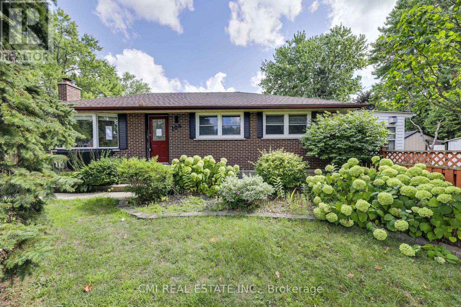 106 LAURENTIAN DRIVE N, London East, Ontario