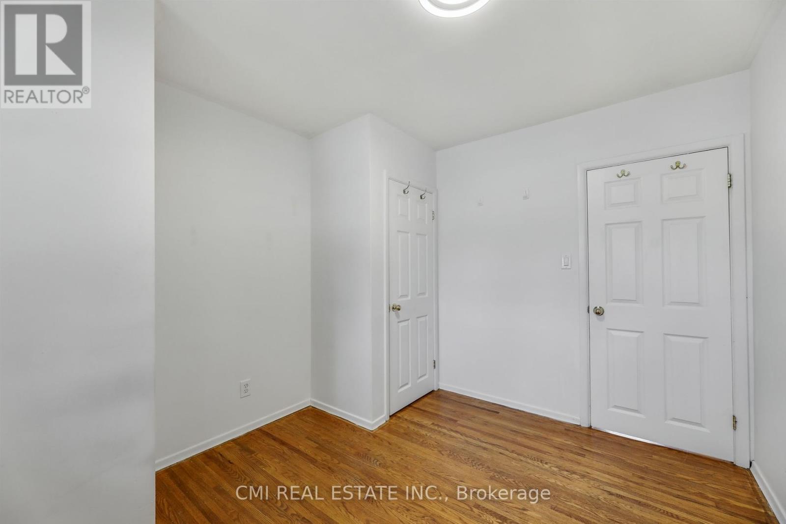 106 Laurentian Drive N, London East, Ontario  N5W 1P2 - Photo 16 - X12406673