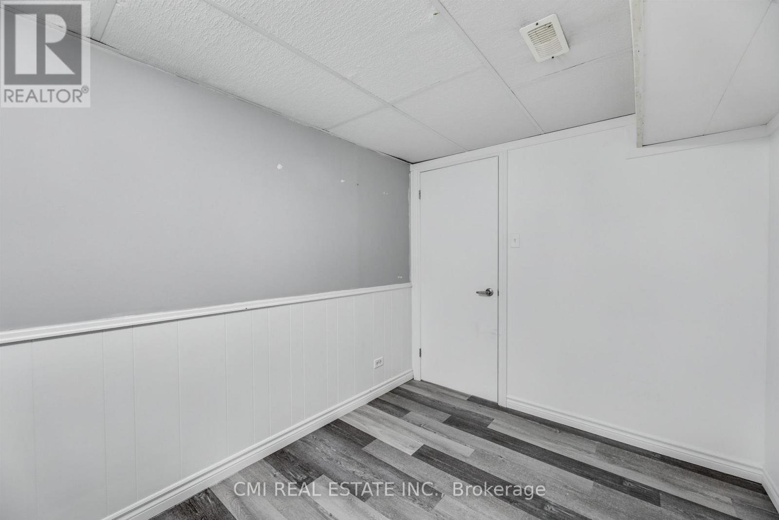 106 Laurentian Drive N, London East, Ontario  N5W 1P2 - Photo 26 - X12406673