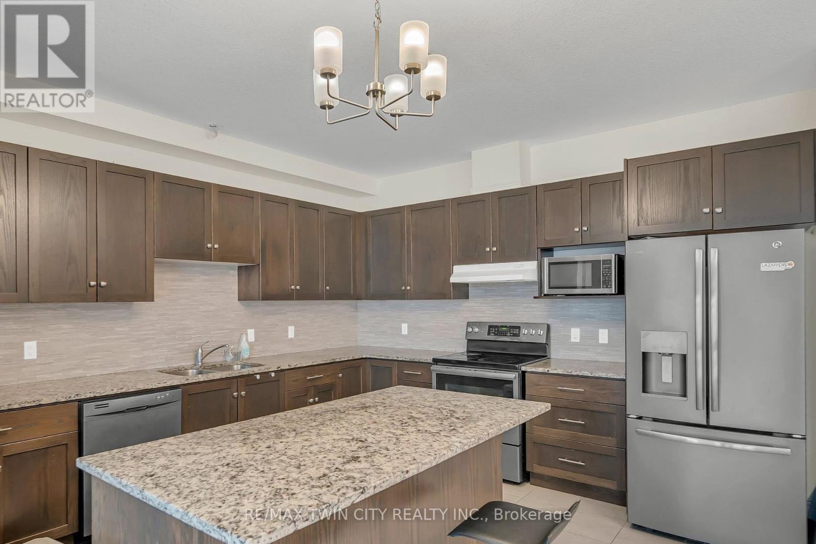 190 Eden Oak Trail, Kitchener, Ontario  N2H 0H6 - Photo 11 - X12406706