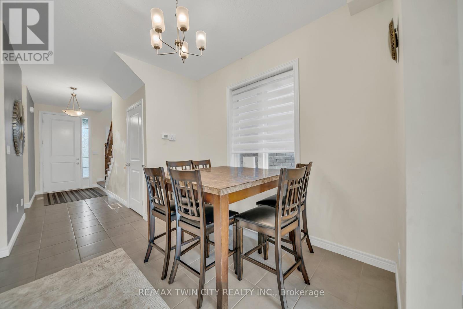 190 Eden Oak Trail, Kitchener, Ontario  N2H 0H6 - Photo 12 - X12406706
