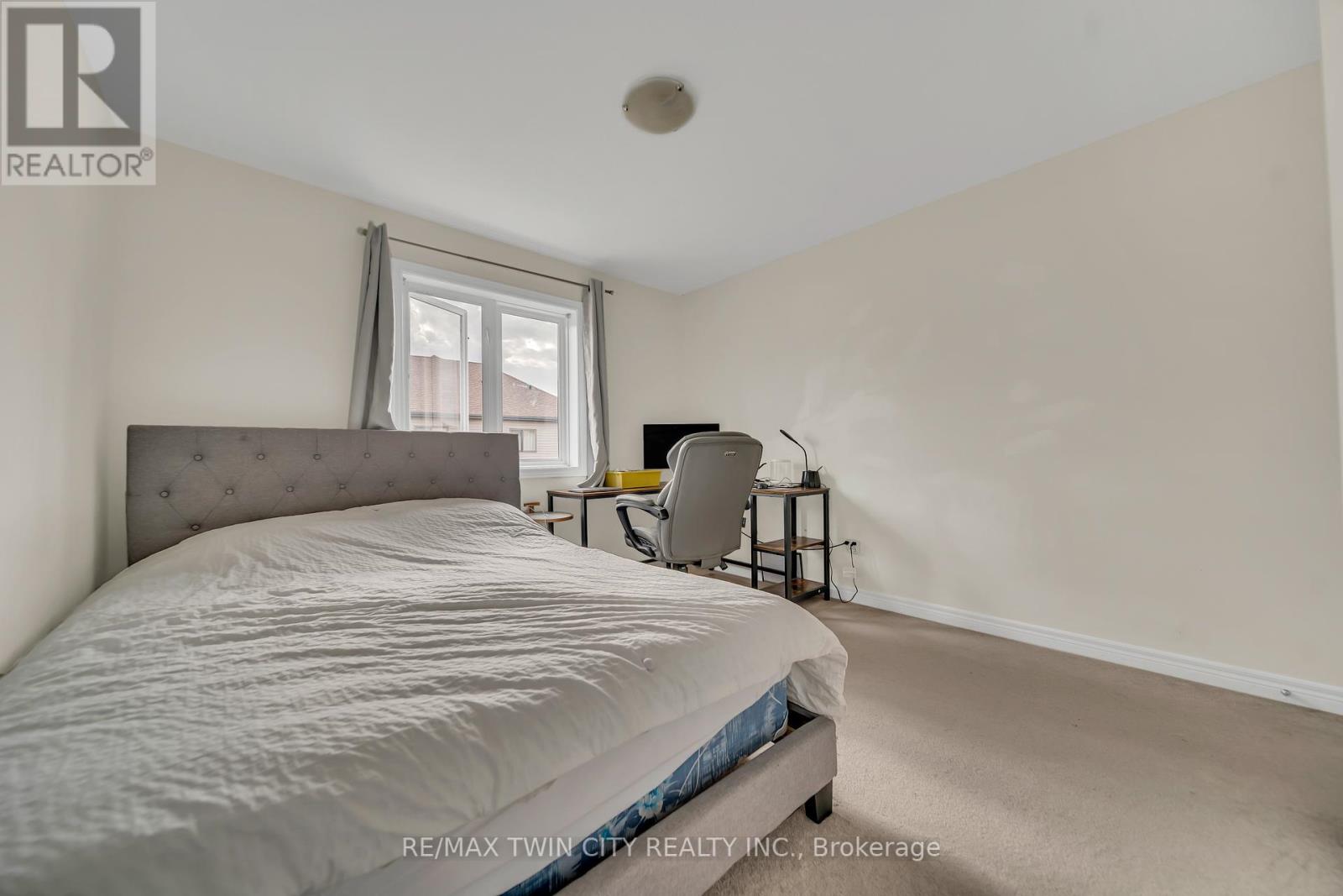 190 Eden Oak Trail, Kitchener, Ontario  N2H 0H6 - Photo 22 - X12406706