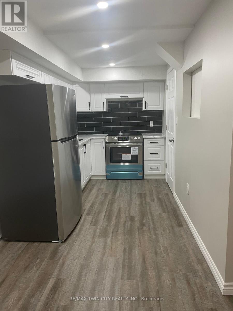 190 Eden Oak Trail, Kitchener, Ontario  N2H 0H6 - Photo 39 - X12406706