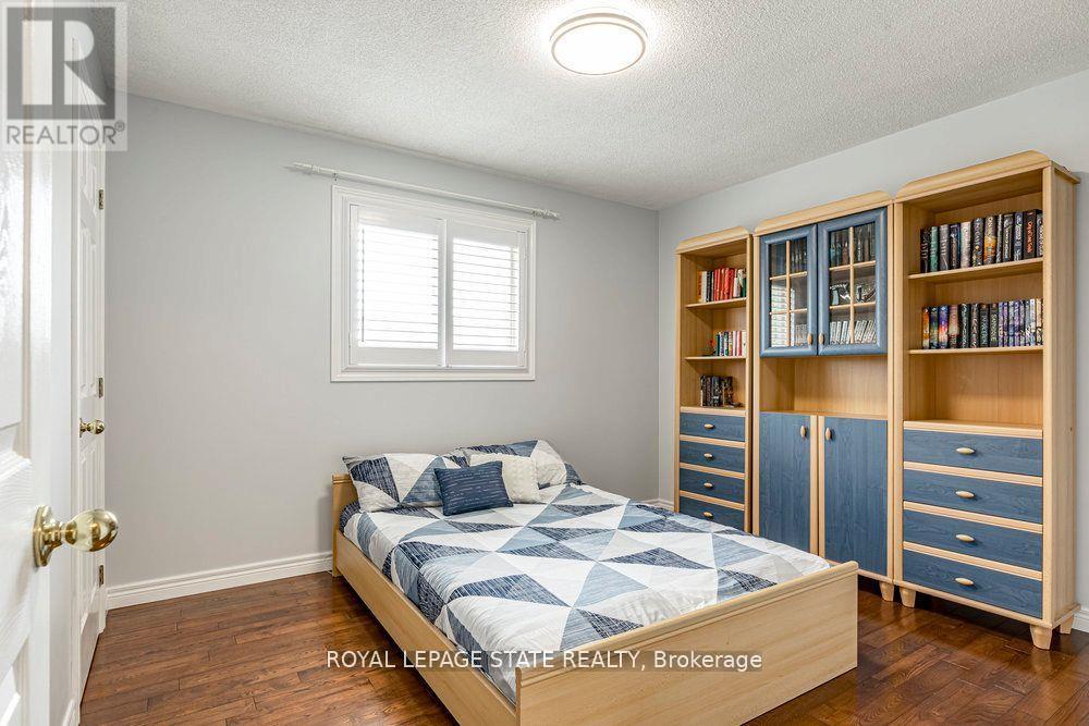 42 Archer Way, Hamilton, Ontario  L0R 1W0 - Photo 31 - X12406745