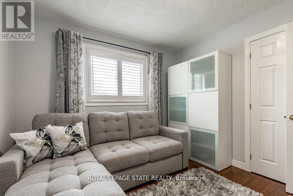 42 Archer Way, Hamilton, Ontario  L0R 1W0 - Photo 33 - X12406745