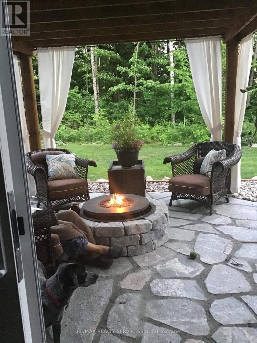 301 Rankin Lake Road, Seguin, Ontario  P2A 0B7 - Photo 24 - X12406753
