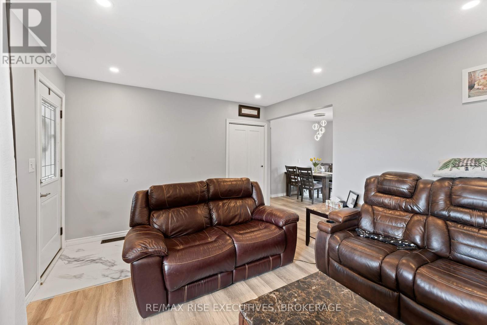 5212 Wilmer Road, South Frontenac, Ontario  K0H 2L0 - Photo 11 - X12406872