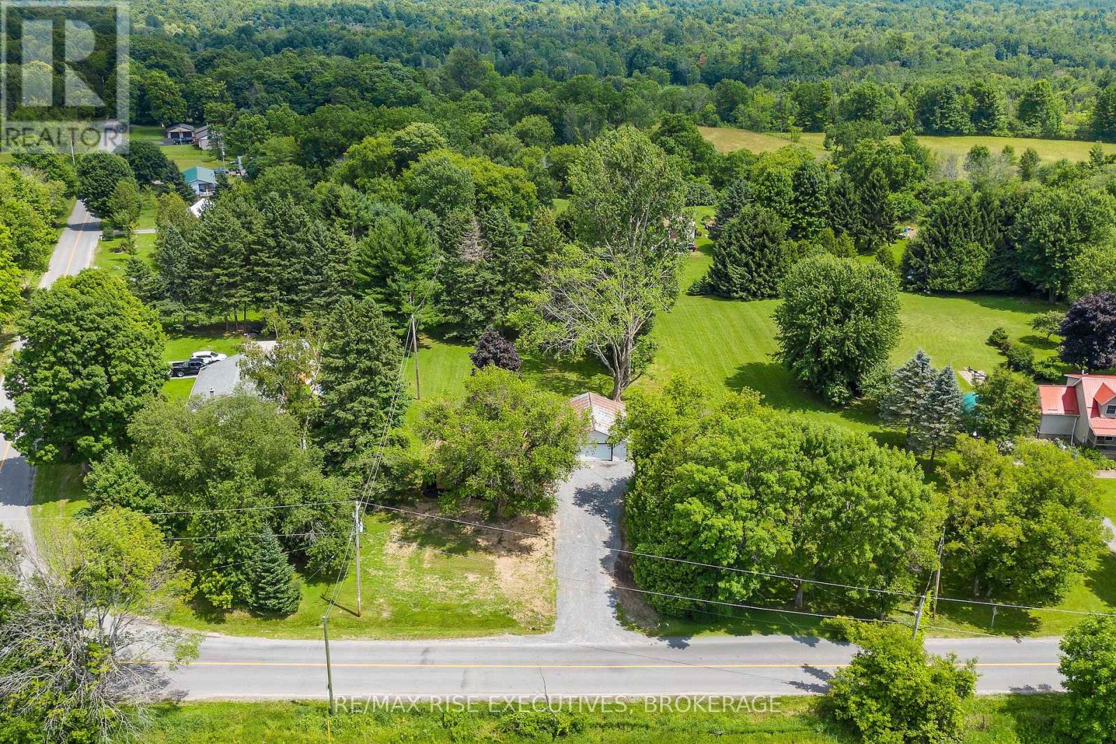 5212 Wilmer Road, South Frontenac, Ontario  K0H 2L0 - Photo 31 - X12406872