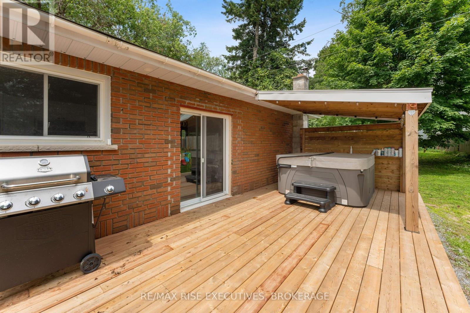 5212 Wilmer Road, South Frontenac, Ontario  K0H 2L0 - Photo 6 - X12406872